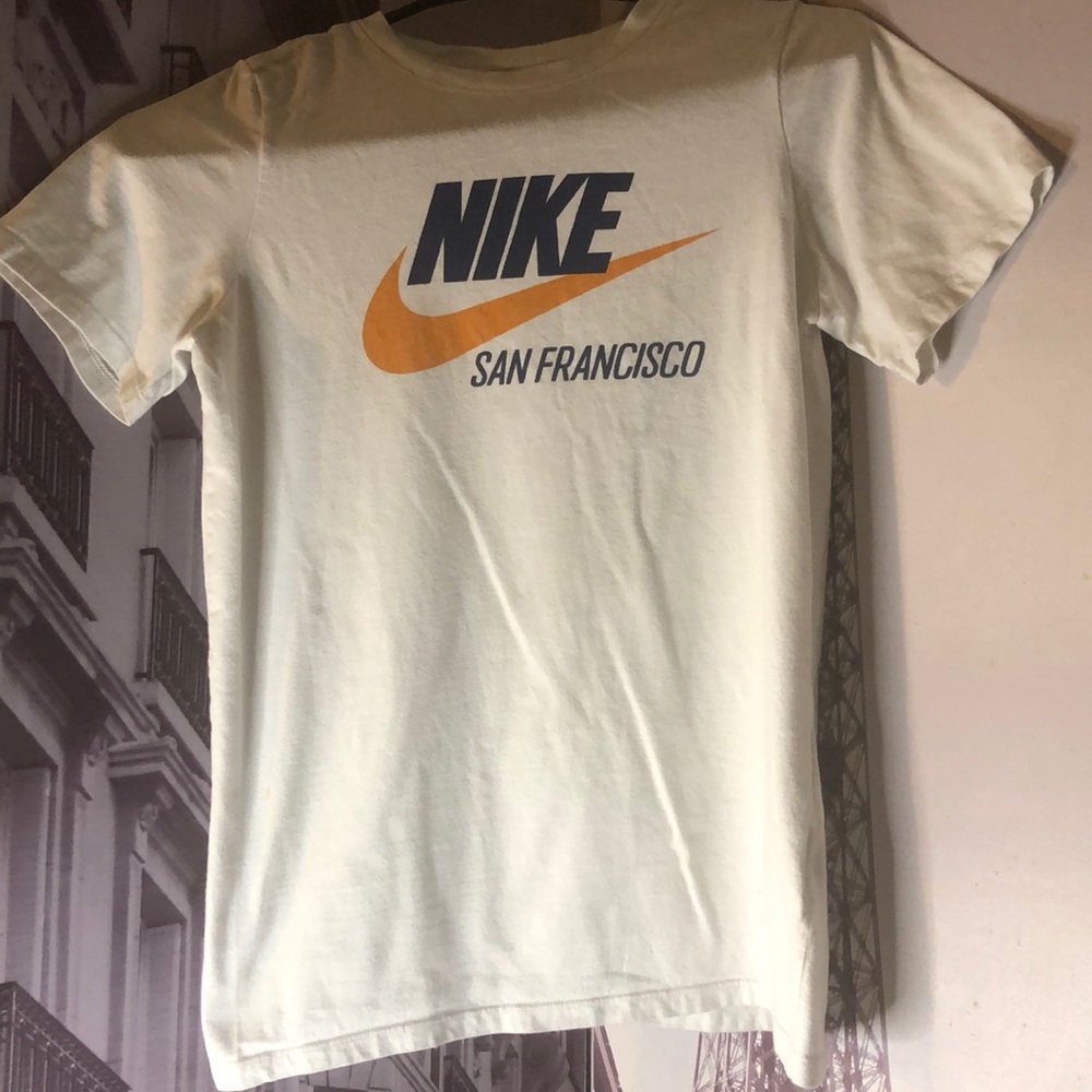 Nike short sleeve T-shirt